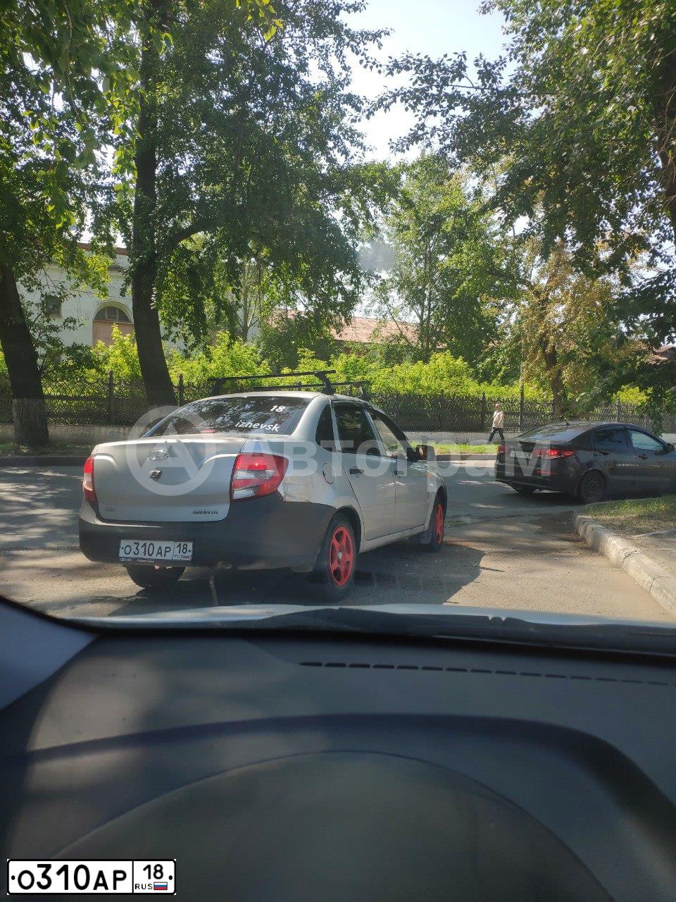 Фото автомобиля LADA 2190 GRANTA, 2012 — госномер О310АР18