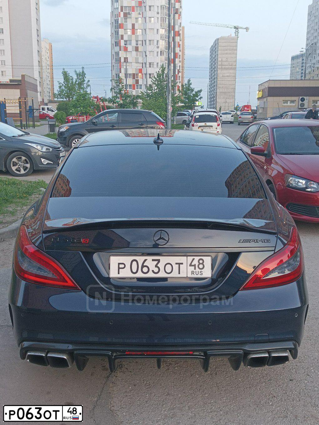 Фото автомобиля MERCEDES CLS-KLASSE, 2014 — госномер Р063ОТ48. Цвет: синий