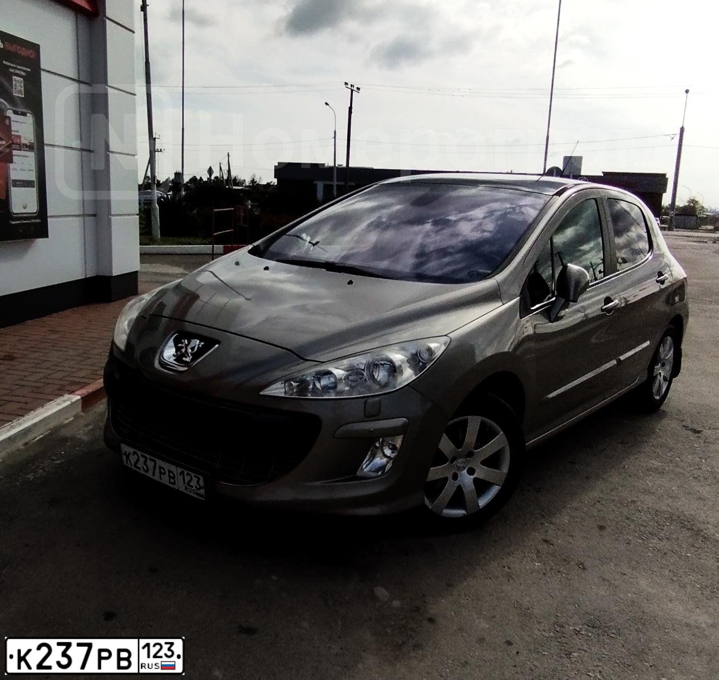 Фото автомобиля PEUGEOT T 308, 2010 — госномер С060ТК93. Цвет: СЕРО-БЕЖЕВЫЙ