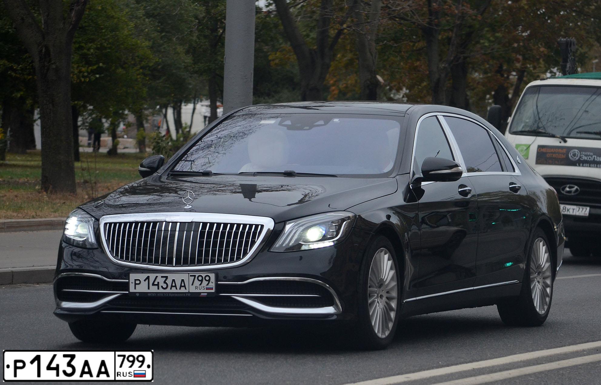 Фото автомобиля MERCEDES S-KLASSE, 2018 — госномер Р143АА799. Цвет: ЧЕРНЫЙ