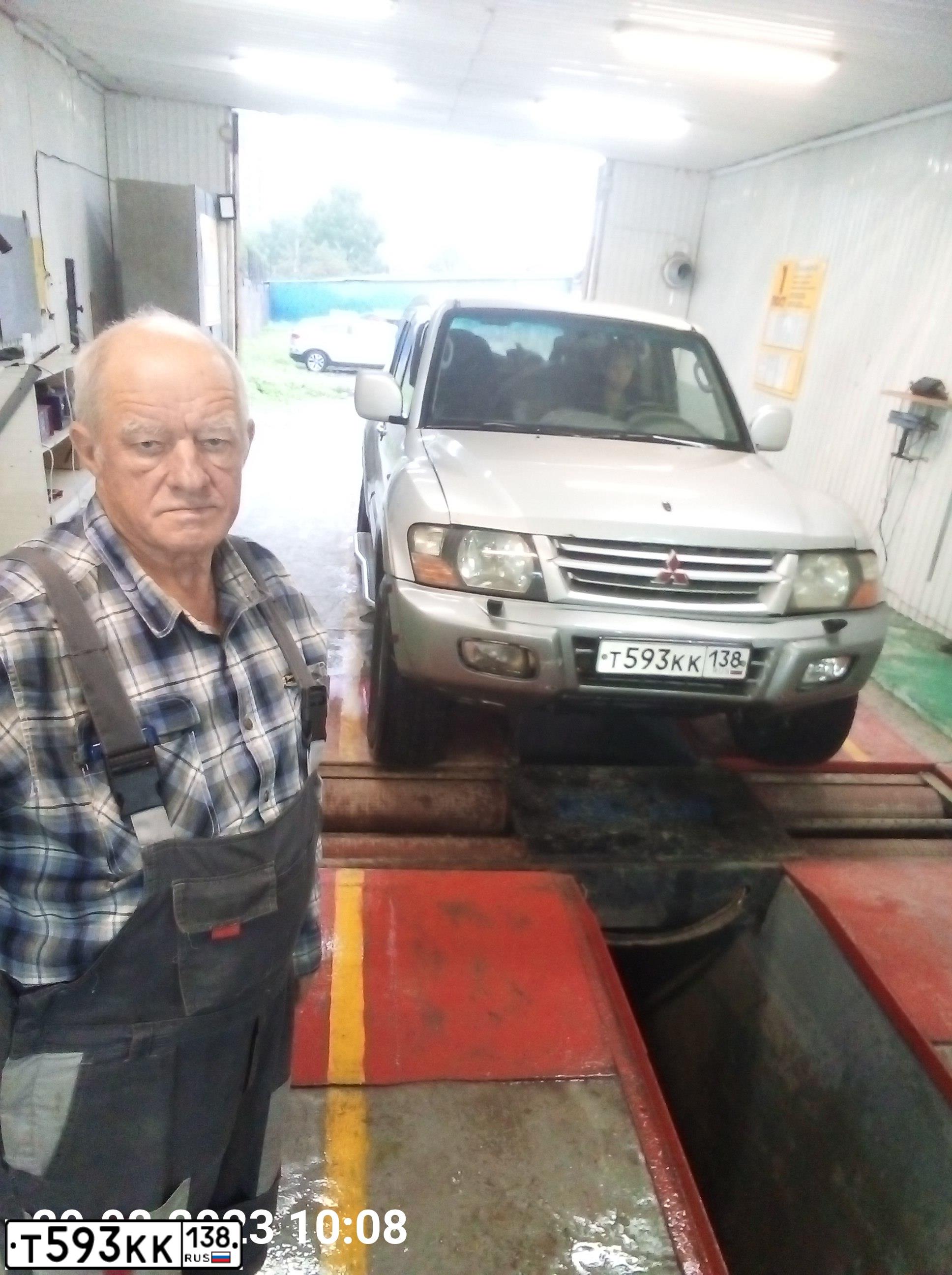 Фото автомобиля MITSUBISHI PAJERO, 2002 — госномер Т463ХР125