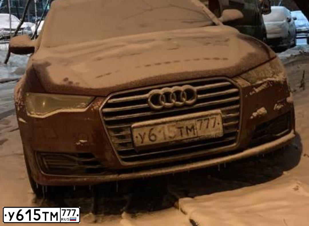 Фото автомобиля AUDI A6, 2016 — госномер У615ТМ777. Цвет: ВИШНЕВЫЙ