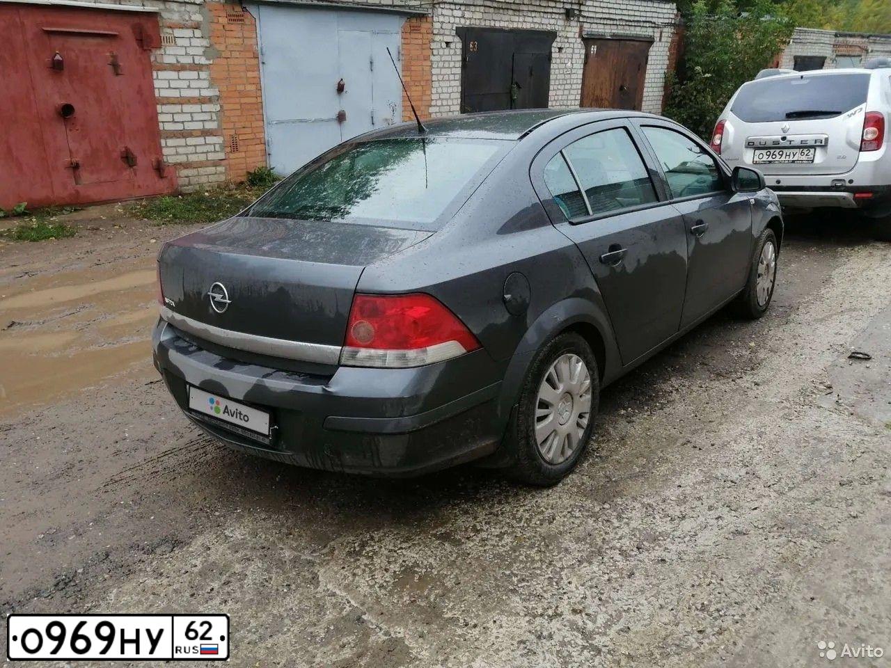 Фото автомобиля NISSAN ALMERA /AVTOVAZ/, 2014 — госномер Р381АХ46. Цвет: Белый