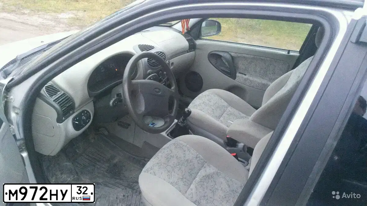 Фото автомобиля LADA 1118 KALINA, 2008 — госномер Е345АС57. Цвет: Серебристый