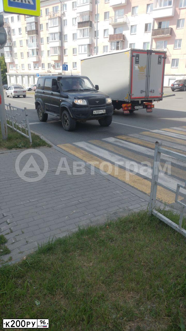 Фото автомобиля МИЦУБИСИ L200 2.5, 2007 — госномер Н746КЕ96