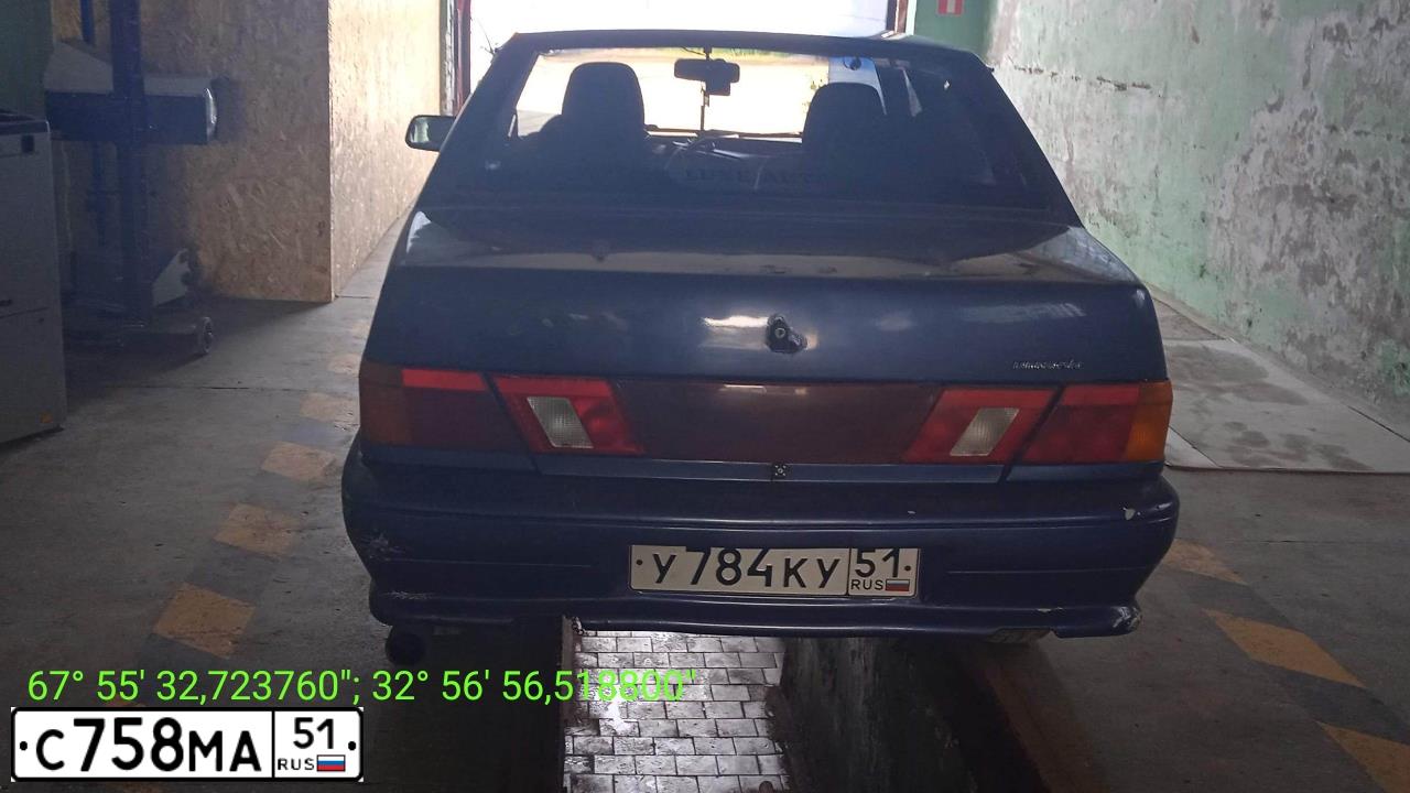 Фото автомобиля LADA 2115 SAMARA, 2001 — госномер У784КУ51. Цвет: синий