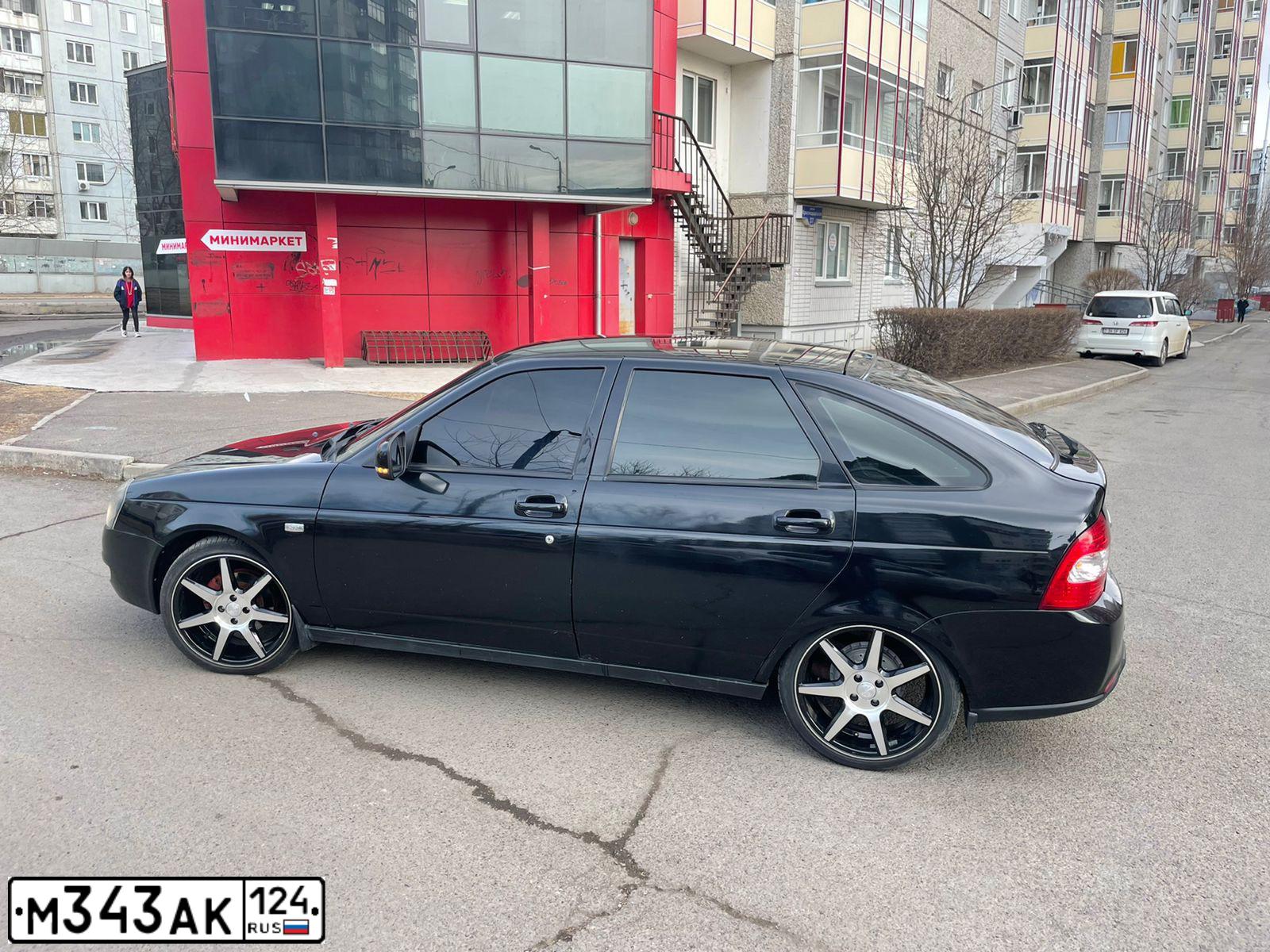 Фото автомобиля LADA 2172 PRIORA, 2009. Цвет: Сине-Черный