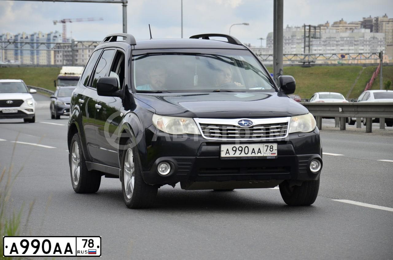 Фото автомобиля VOLVO XC90, 2012 — госномер Т724ТО178. Цвет: ТЕМНО-СЕРЫЙ