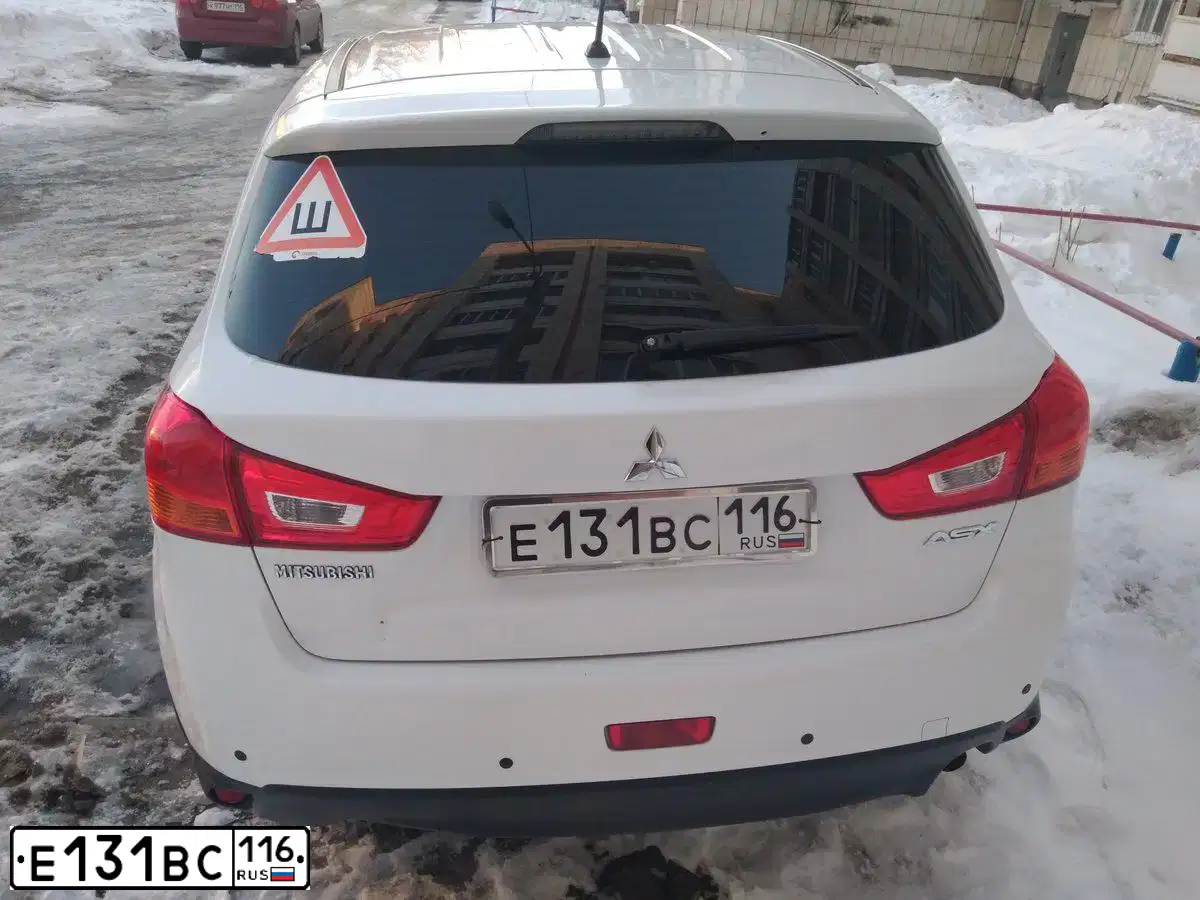 Фото автомобиля MITSUBISHI ASX, 2014 — госномер Х940АС102. Цвет: Белый