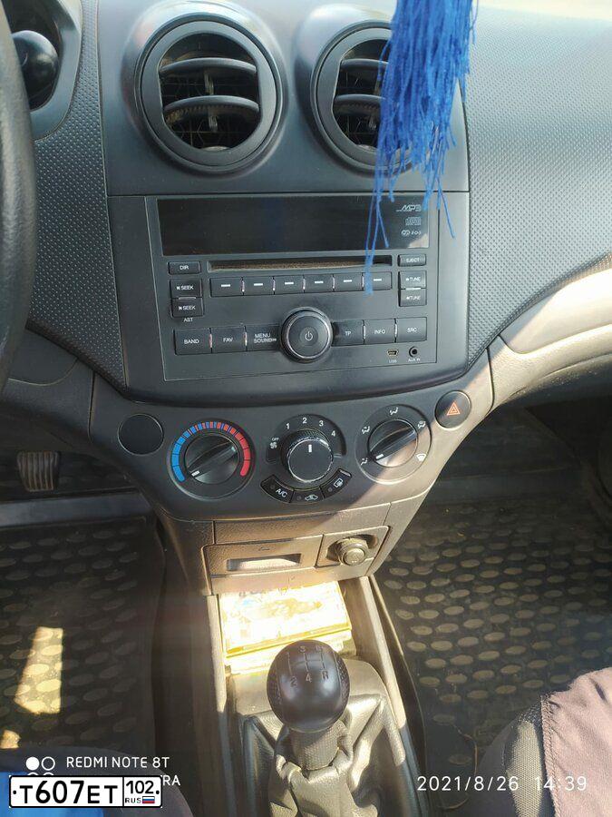 Фото автомобиля CHEVROLET AVEO, 2011 — госномер В888КК156. Цвет: ЧЕРНЫЙ