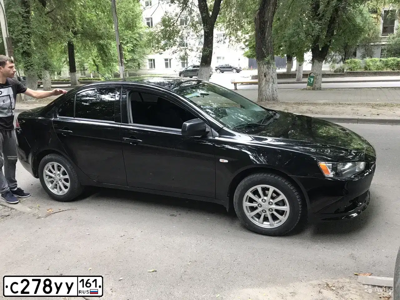 Фото автомобиля MITSUBISHI LANCER, 2012 — госномер К609РС161. Цвет: ЧЕРНЫЙ