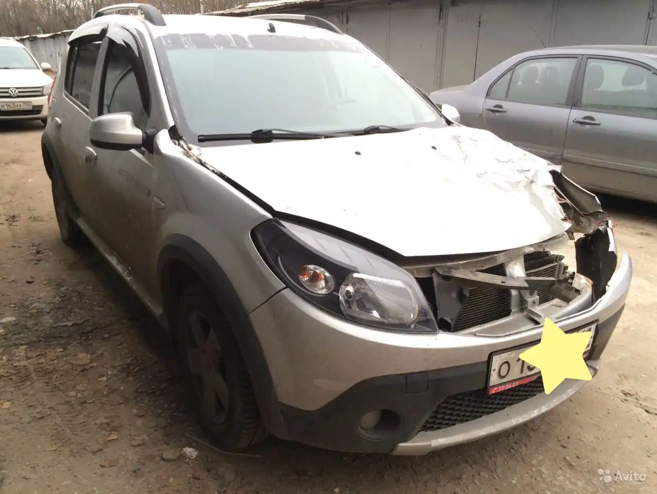 Фото автомобиля VOLKSWAGEN TIGUAN, 2012 — госномер Н163НУ750. Цвет: Белый