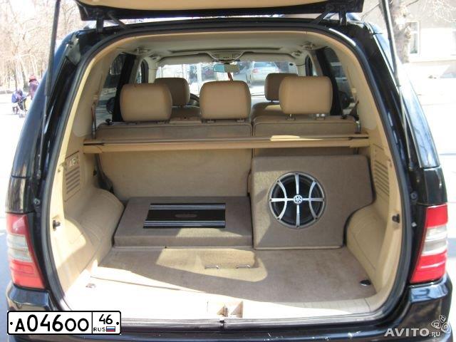 Фото автомобиля MERCEDES M-KLASSE, 2000 — госномер О805ОН31. Цвет: ЧЕРНЫЙ