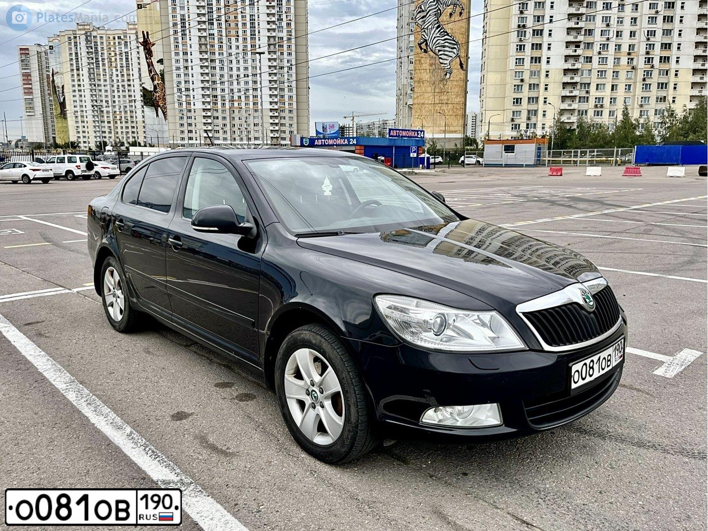 Фото автомобиля SKODA OCTAVIA, 2011 — госномер К714АА156. Цвет: ЧЕРНЫЙ