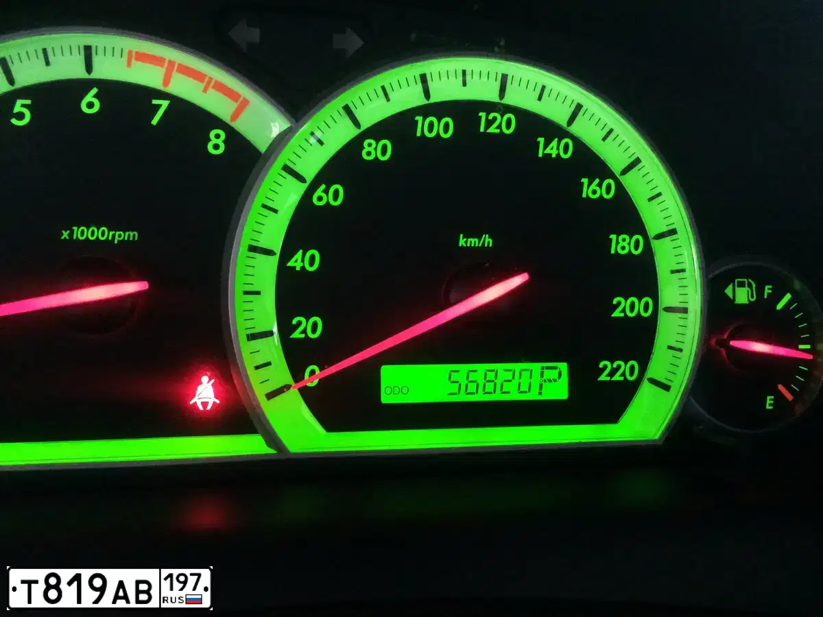 Фото автомобиля CHEVROLET CAPTIVA, 2009 — госномер Т819АВ197. Цвет: ЧЕРНЫЙ