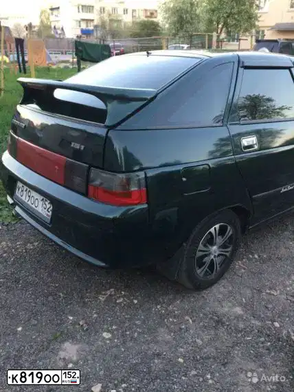 Фото автомобиля LADA 2112, 2004 — госномер К819ОО152. Цвет: ТЕМНО-ЗЕЛЕНЫЙ