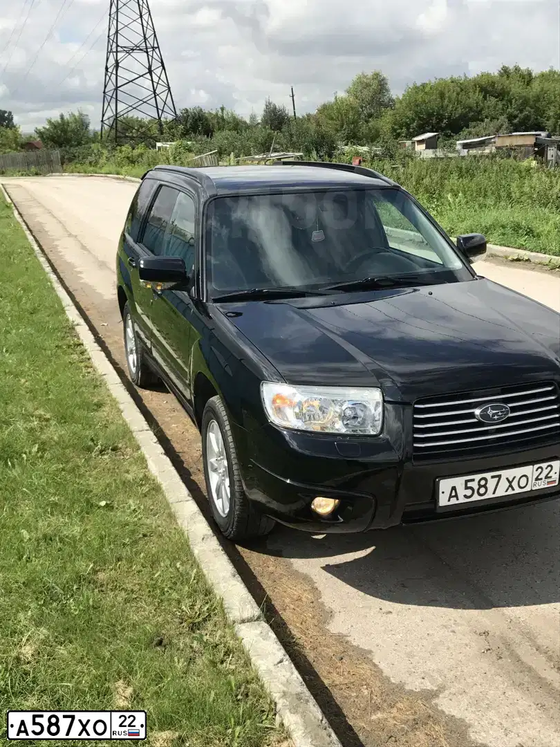 Фото автомобиля SUBARU FORESTER, 2007 — госномер А587ХО22. Цвет: ЧЕРНЫЙ