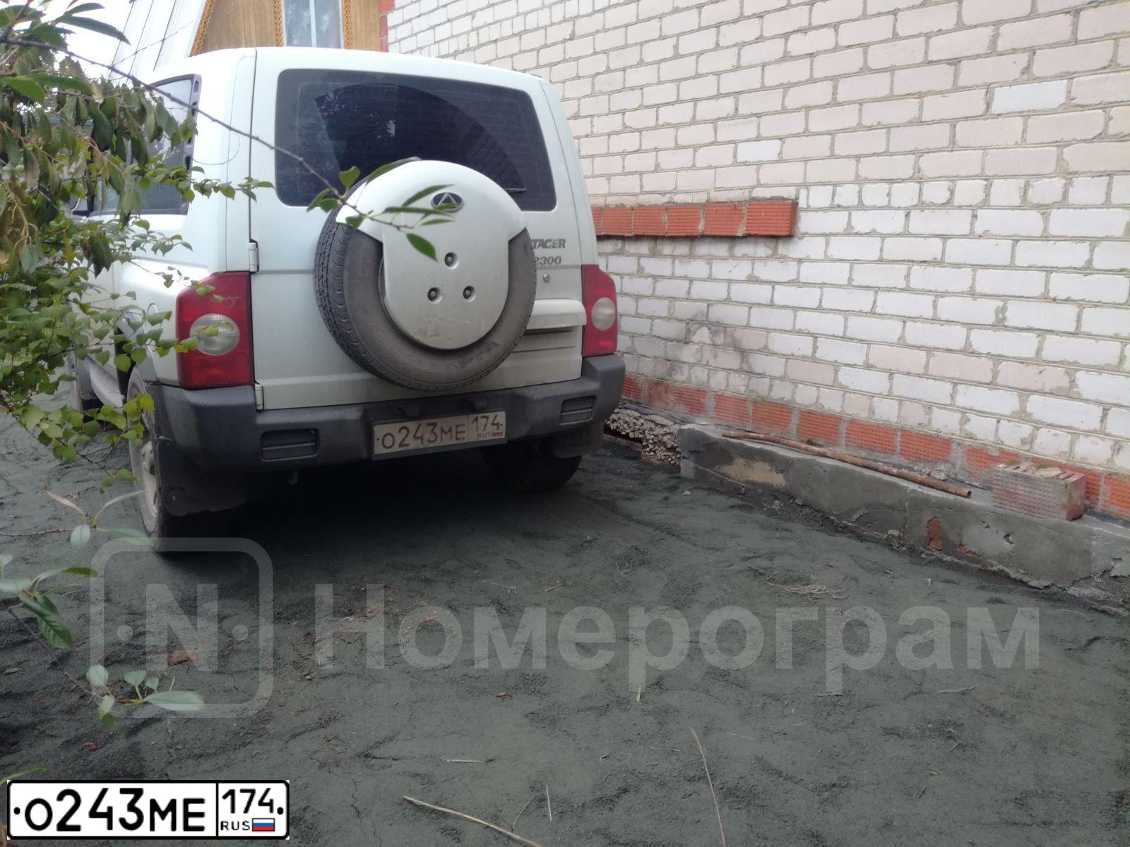 Фото автомобиля TAGAZ TAGER, 2008 — госномер В810МУ702. Цвет: Белый