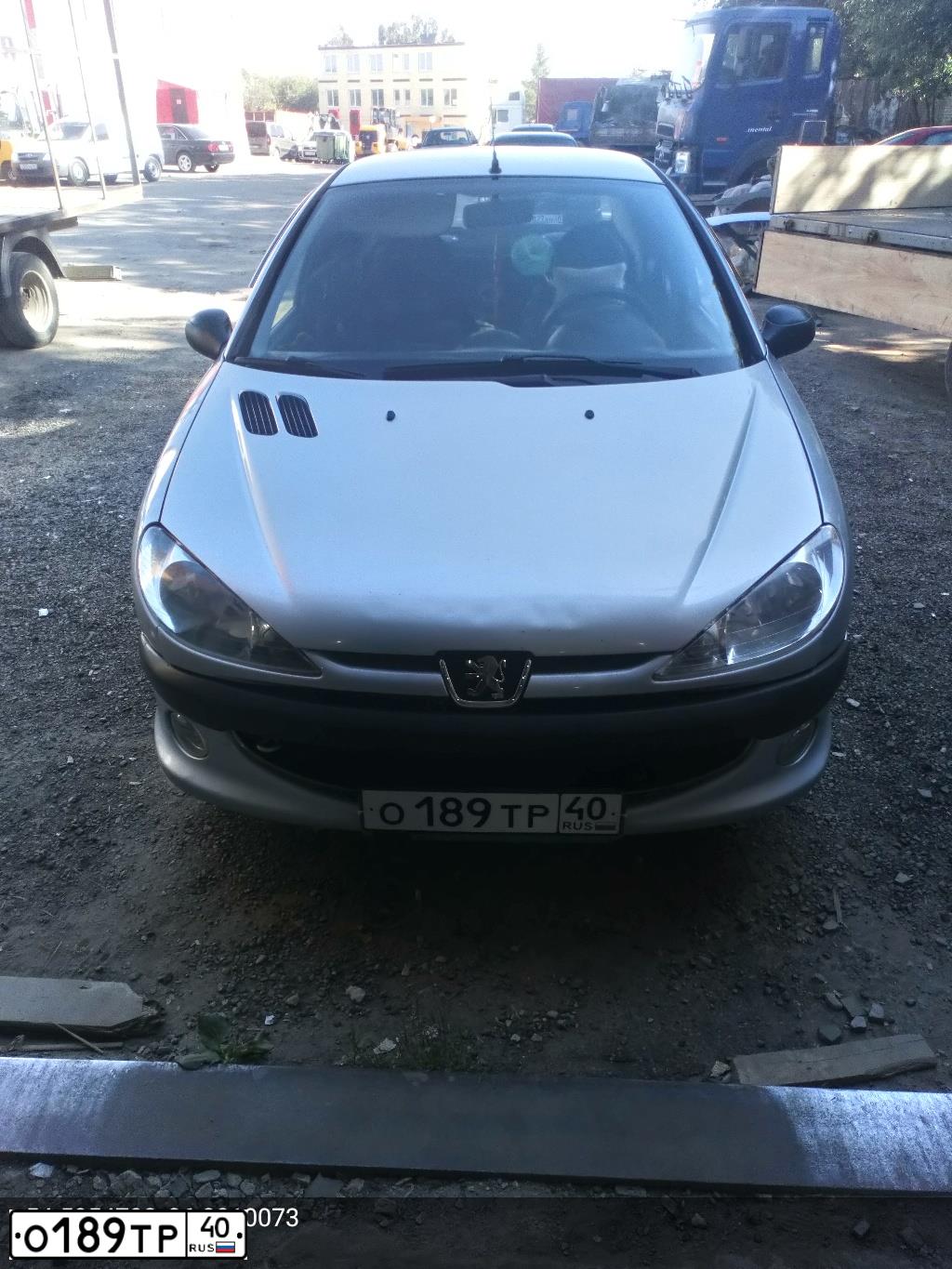 Фото автомобиля PEUGEOT 206, 2007 — госномер О189ТР40. Цвет: СЕРЫЙ