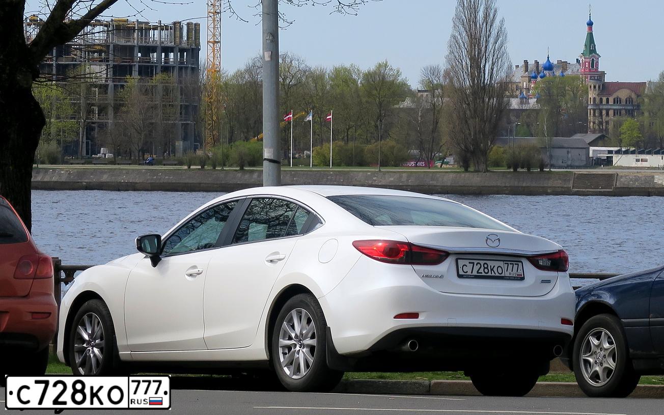 Фото автомобиля MAZDA 6, 2014 — госномер К526СУ124. Цвет: Белый