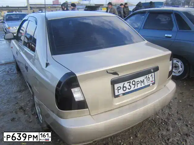 Фото автомобиля TAGAZ ACCENT, 2004 — госномер О424НА199. Цвет: БЕЖЕВЫЙ