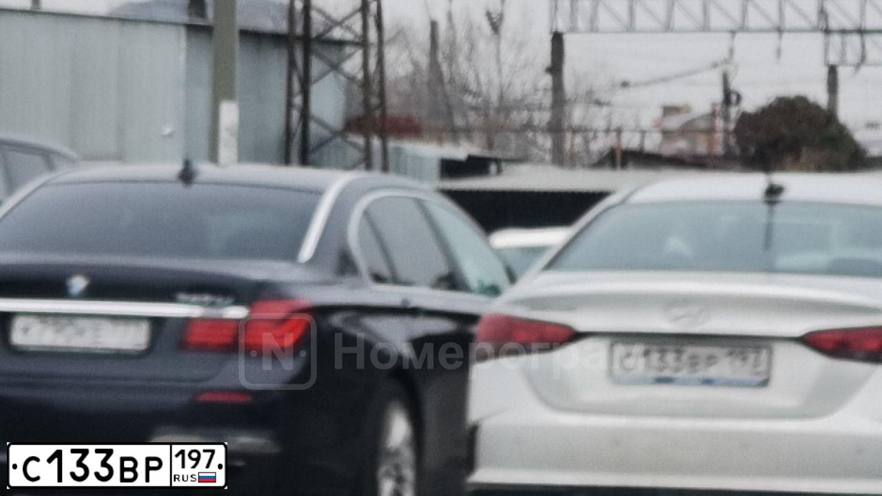 Фото автомобиля MITSUBISHI PAJERO, 2012 — госномер С133ВР197. Цвет: ЧЕРНЫЙ