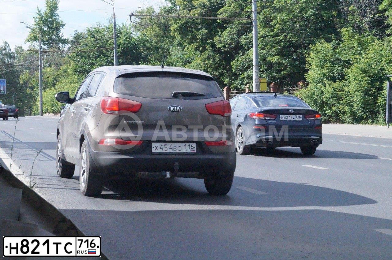 Фото автомобиля KIA MAGENTIS / OPTIMA, 2019 — госномер У700УЕ16. Цвет: синий