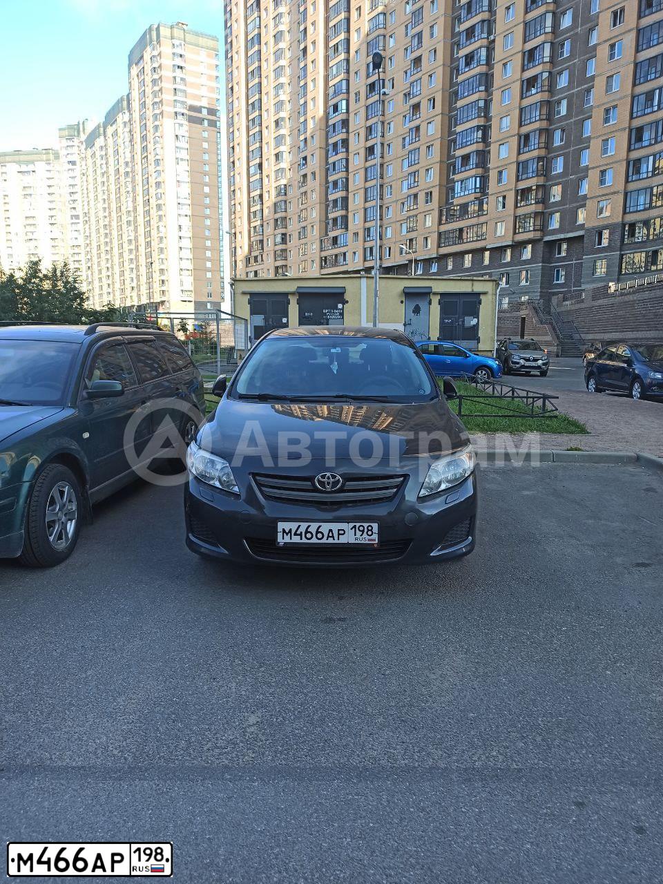 Фото автомобиля TOYOTA COROLLA, 2008 — госномер С777ЕТ29. Цвет: ЧЕРНЫЙ