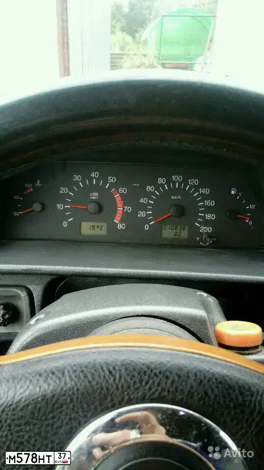 Фото автомобиля LADA 2115 SAMARA, 2003 — госномер В026НЕ37. Цвет: ЗОЛОТИСТО СЕРЫЙ