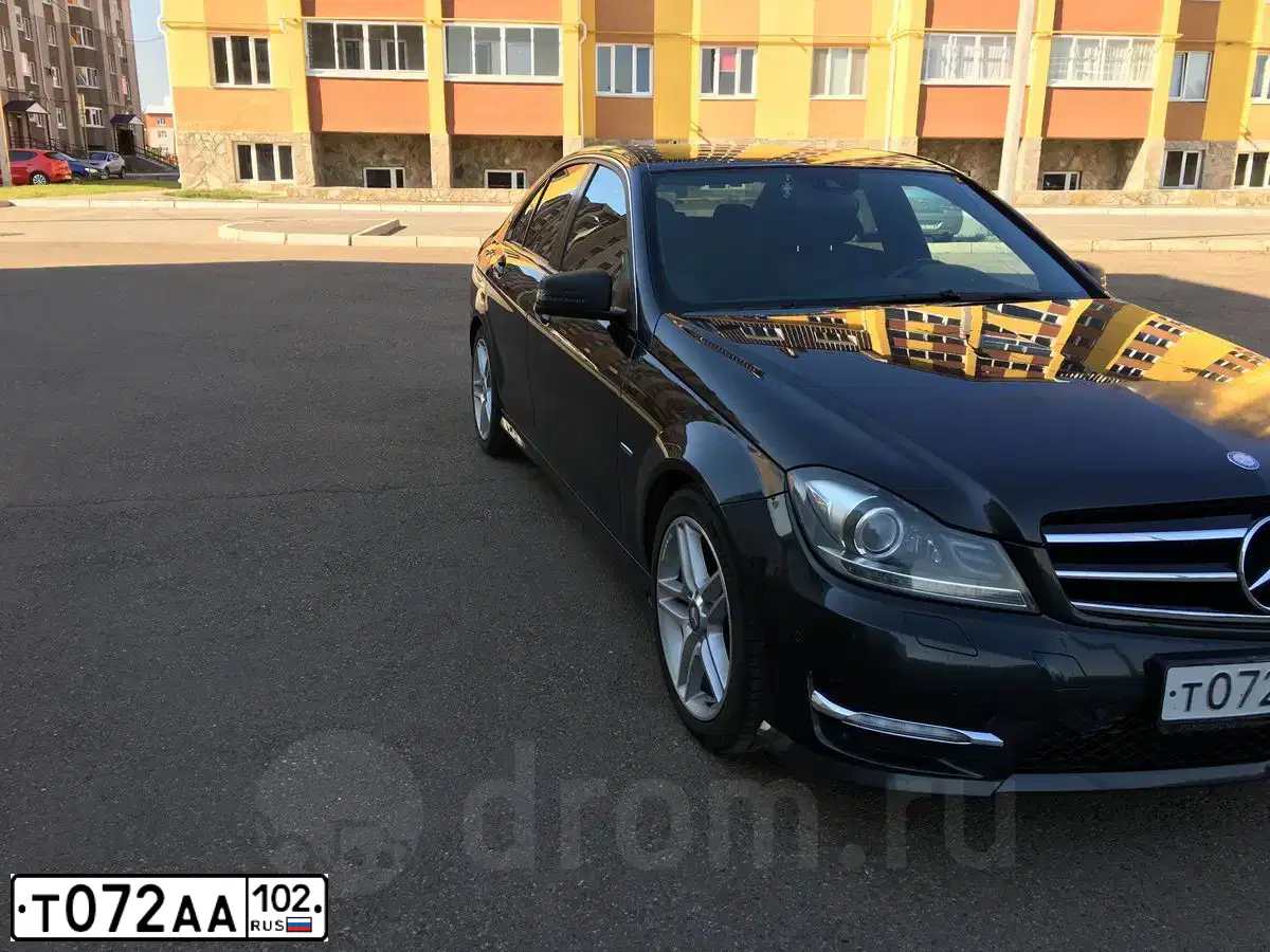 Фото автомобиля MERCEDES C-KLASSE, 2011 — госномер Е626ЕЕ116. Цвет: ЧЕРНЫЙ