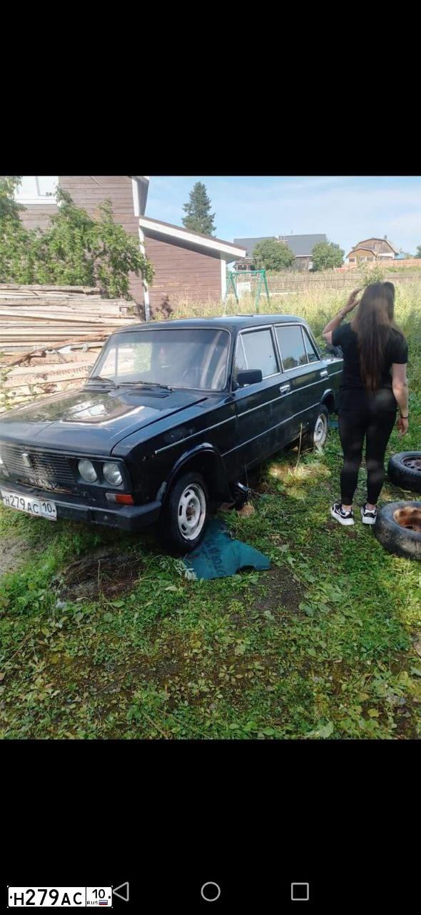 Фото автомобиля LADA 2106, 1990 — госномер Н279АС10. Цвет: ЧЕРНЫЙ