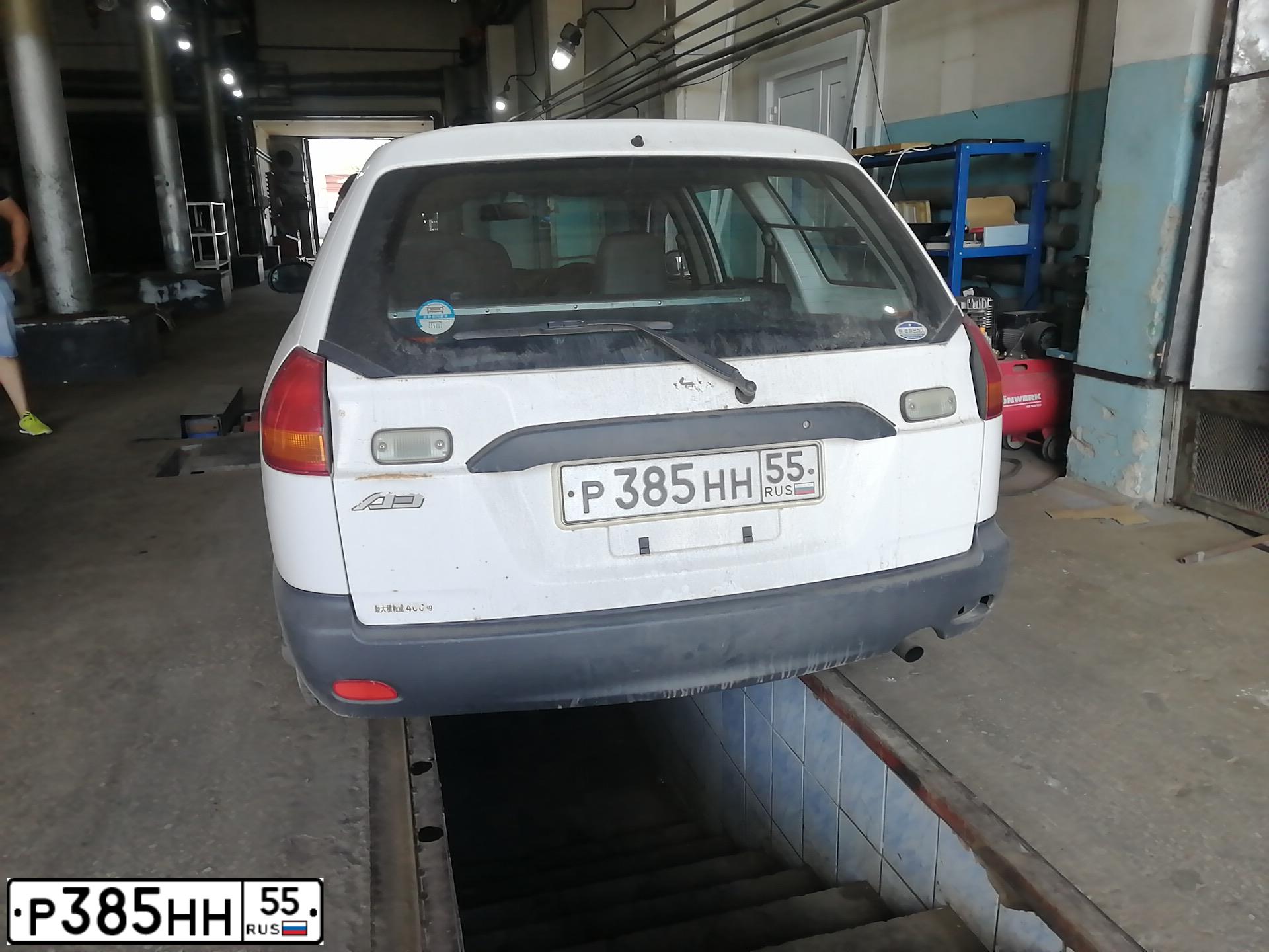Фото автомобиля НИССАН AD WAN, 2001 — госномер А930КК41