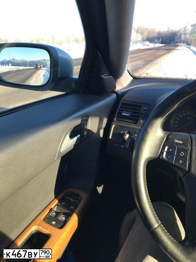 Фото автомобиля VOLVO S40, 2008 — госномер А974УО150. Цвет: СЕРЕБРИСТЫЙ