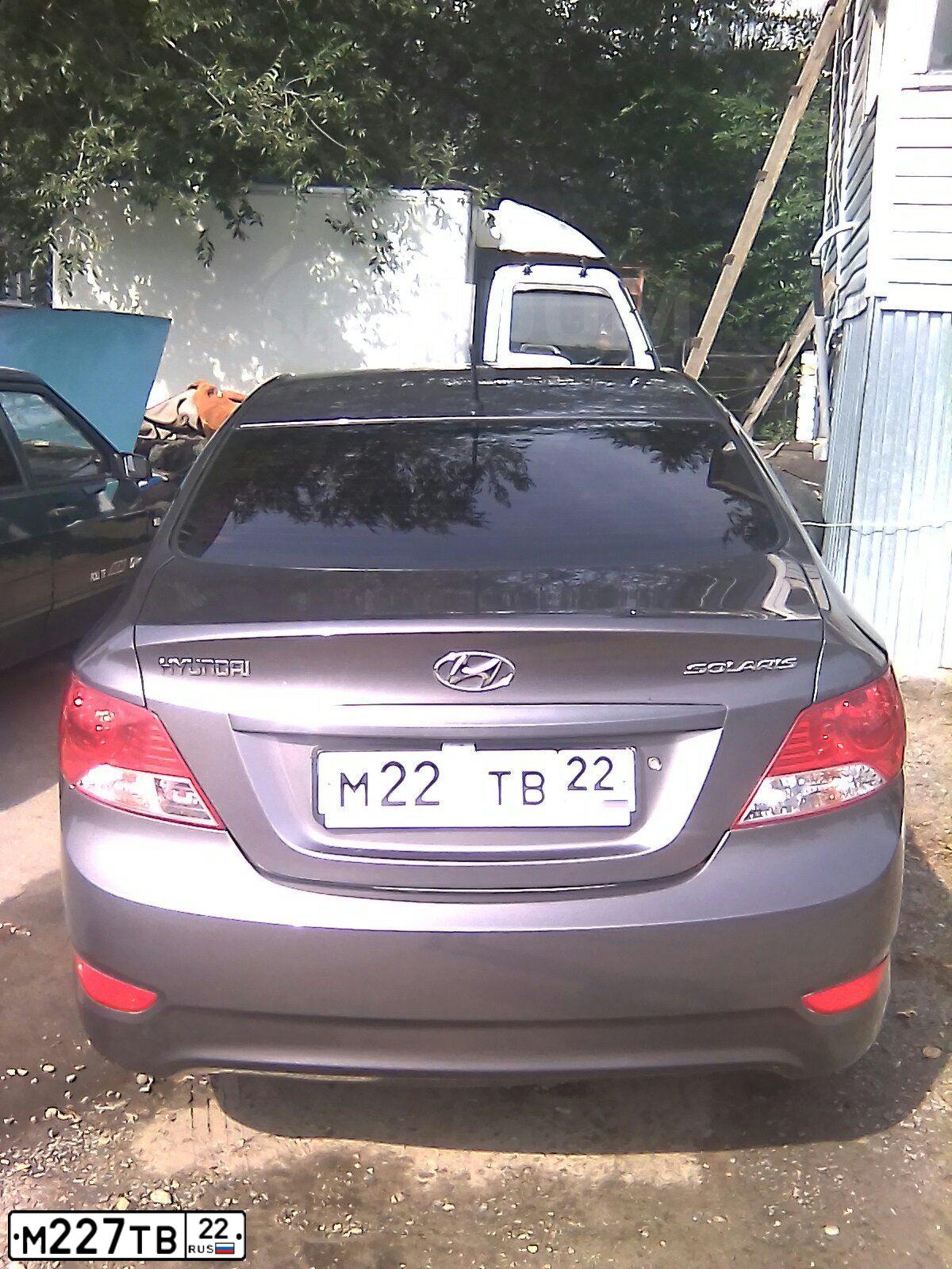 Фото автомобиля MITSUBISHI OUTLANDER, 2010 — госномер М227ТВ22. Цвет: ЧЕРНЫЙ