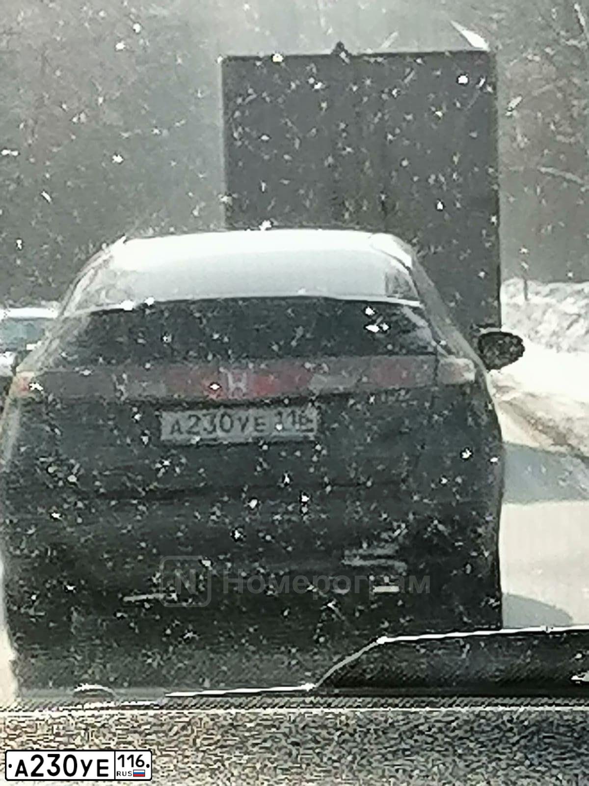 Фото автомобиля HONDA CIVIC, 2007 — госномер А230УЕ116. Цвет: ЧЕРНЫЙ