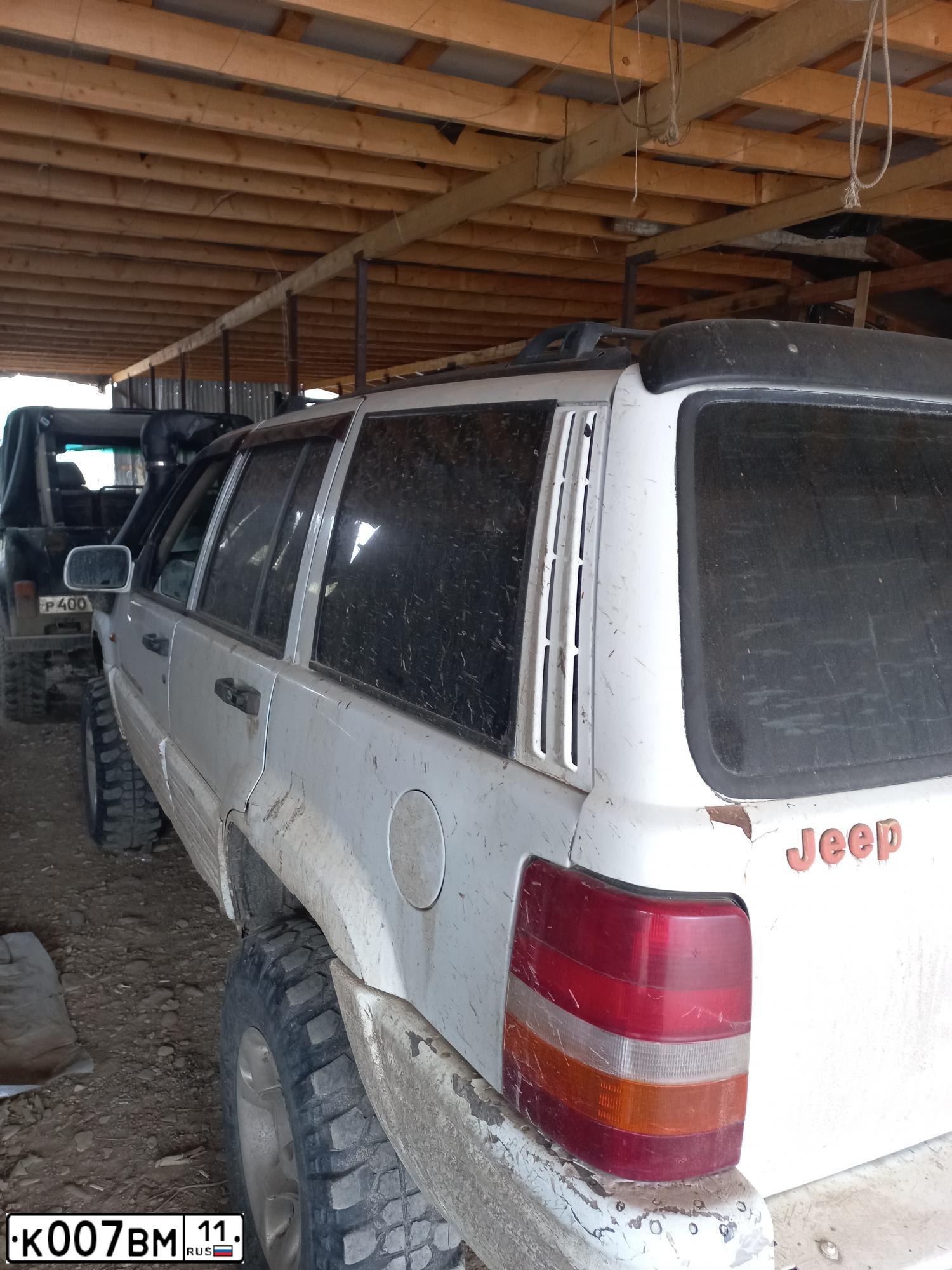 Фото автомобиля JEEP GRAND CHEROKEE, 1993 — госномер К007ВМ11