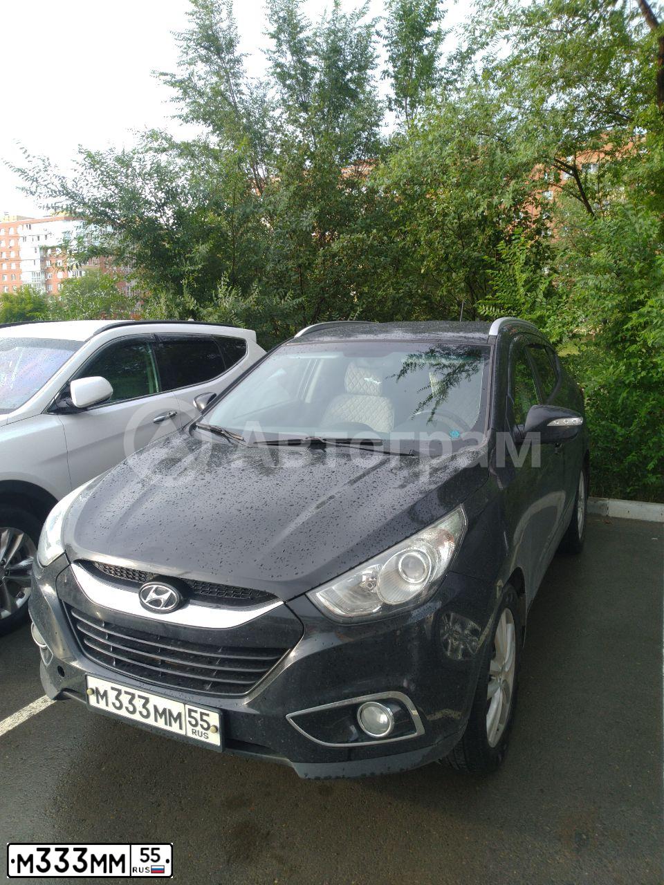Фото автомобиля HYUNDAI IX35, 2011 — госномер М333ММ55. Цвет: ЧЕРНЫЙ