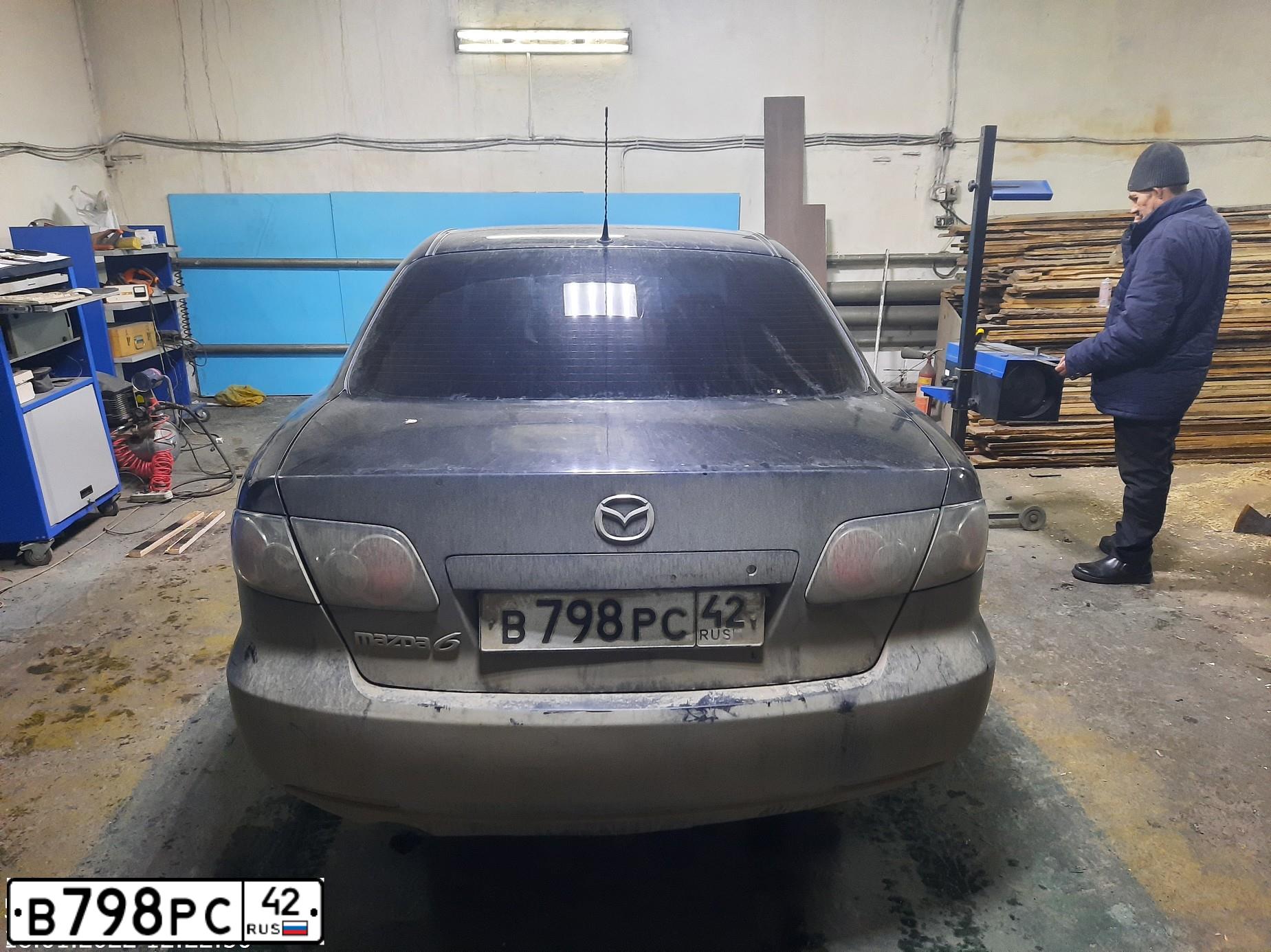 Фото автомобиля MAZDA 6, 2006 — госномер В798РС42. Цвет: ЧЕРНЫЙ