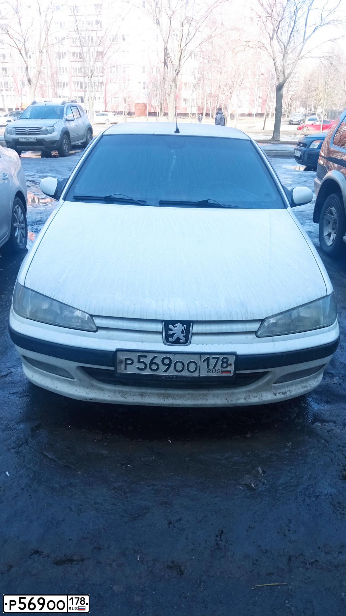 Фото автомобиля PEUGEOT T 406, 1997 — госномер Р569ОО178. Цвет: Белый