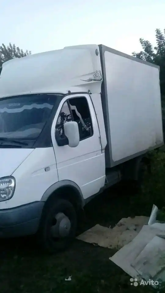 Фото автомобиля GAZ 3302 GAZEL, 2005 — госномер А060МС73. Цвет: Белый