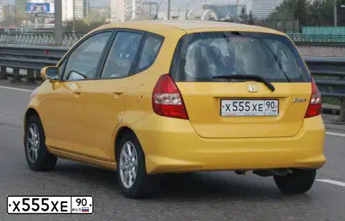Фото автомобиля MERCEDES E-KLASSE, 2008 — госномер Х555ХЕ90. Цвет: ЧЕРНЫЙ