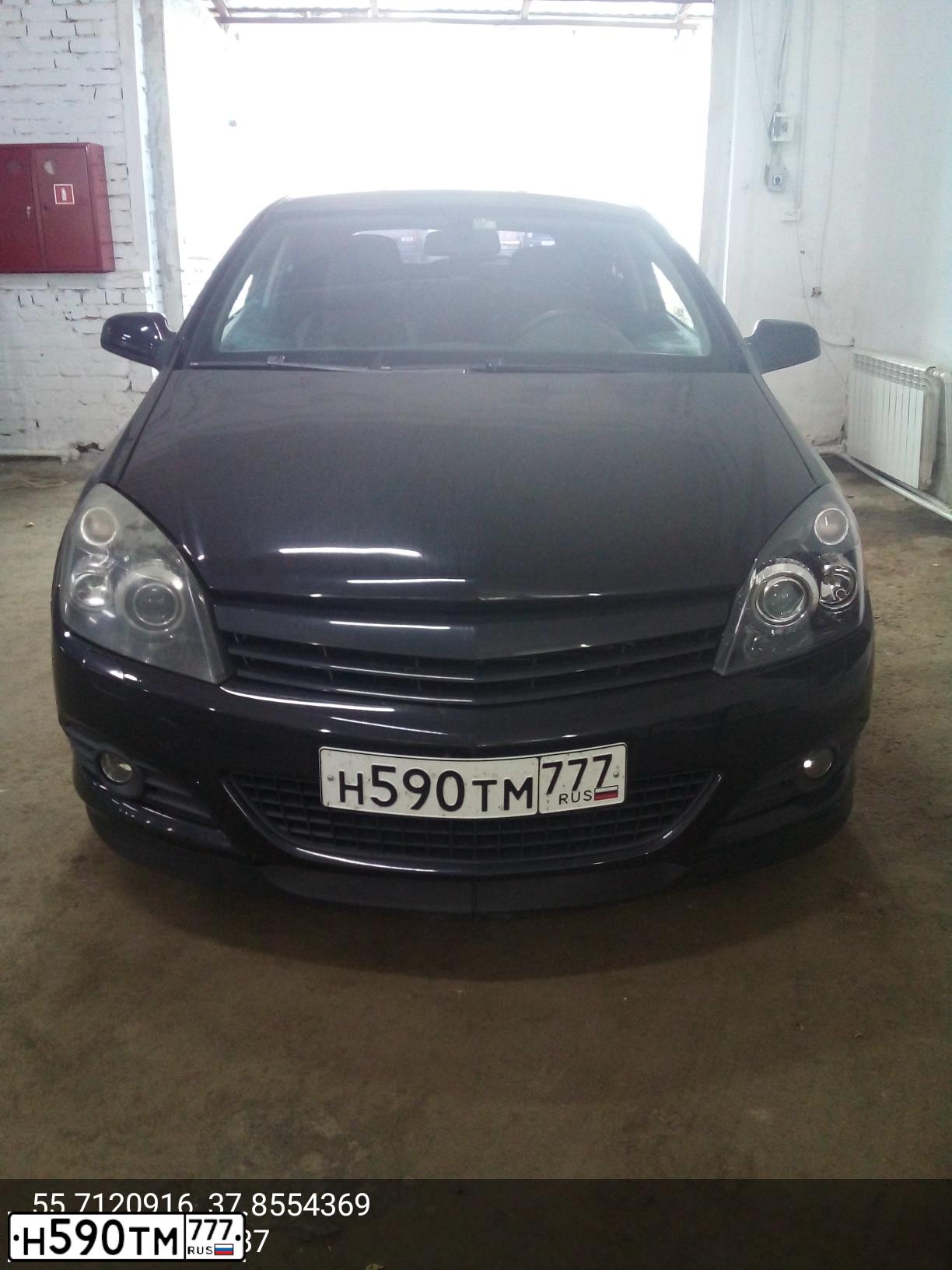 Фото автомобиля OPEL ASTRA, 2008 — госномер Н590ТМ777. Цвет: ЧЕРНЫЙ