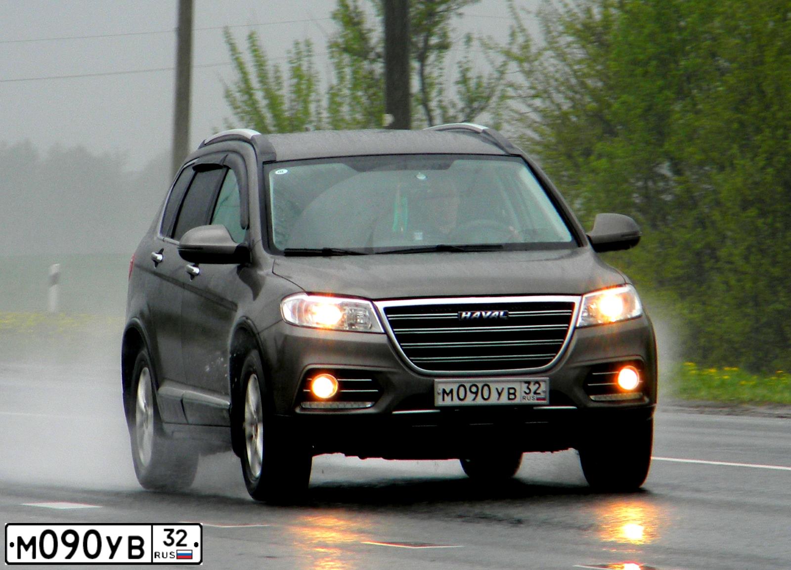 Фото автомобиля HAVAL H6, 2019 — госномер В722МС76. Цвет: Серый