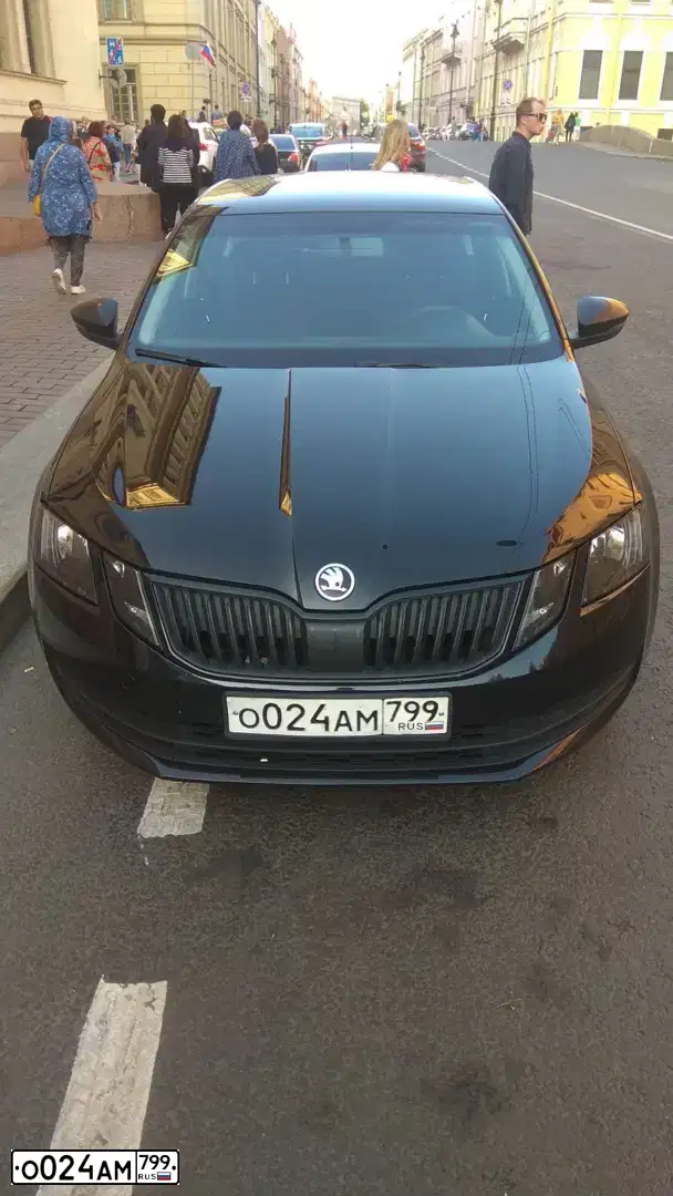 Фото автомобиля SKODA OCTAVIA, 2017 — госномер О809КМ62. Цвет: ЧЕРНЫЙ