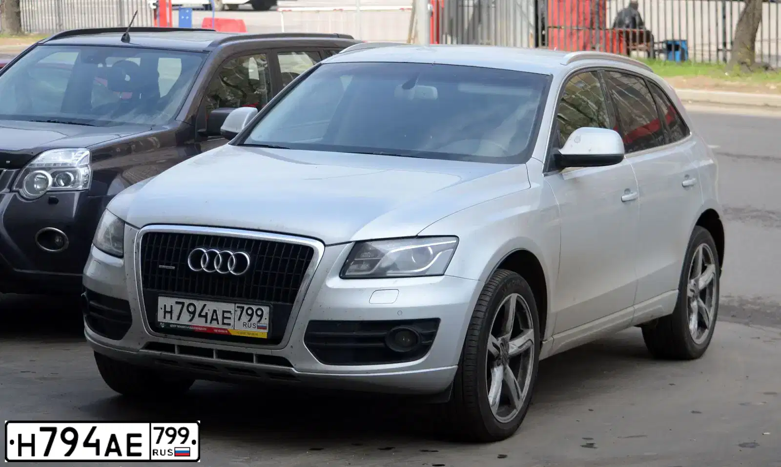 Фото автомобиля AUDI Q5, 2009 — госномер О505ОО71. Цвет: Серебристый