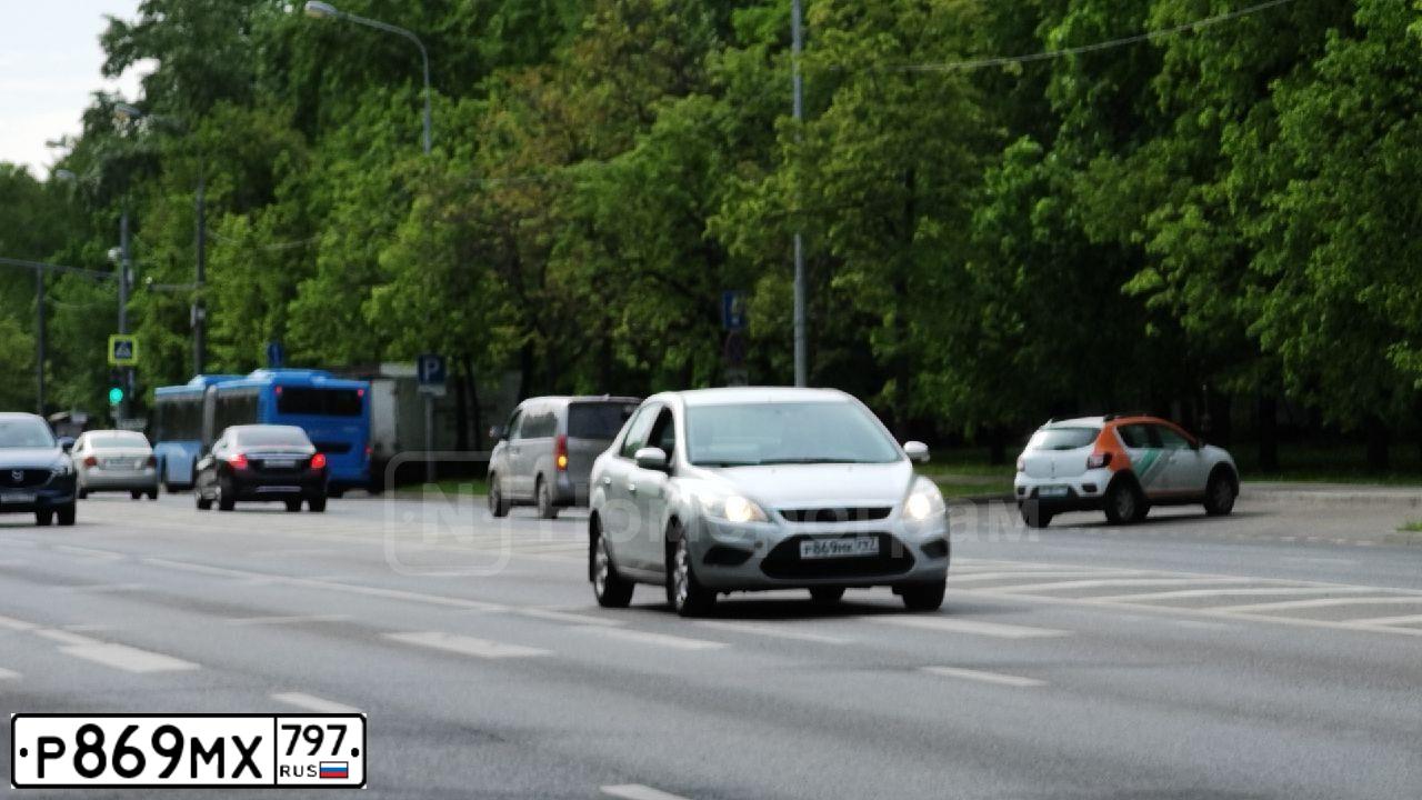 Фото автомобиля CHERY TIGGO7 PRO MAX Т32DРL4ВL50Е010Т, 2022 — госномер Р869МХ797. Цвет: синий