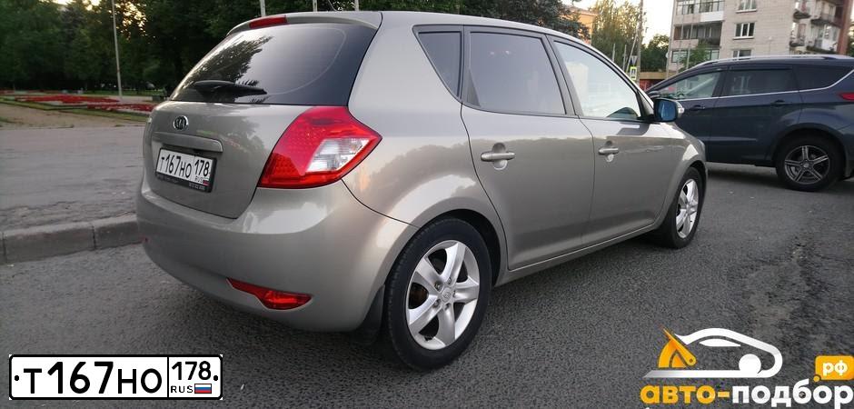 Фото автомобиля KIA CEE'D, 2010 — госномер Т167НО178. Цвет: СЕРЕБРИСТЫЙ