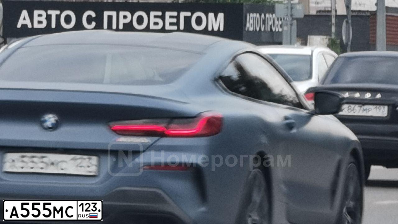 Фото автомобиля SKODA OCTAVIA, 2014 — госномер У318АЕ193. Цвет: СИНИЙ