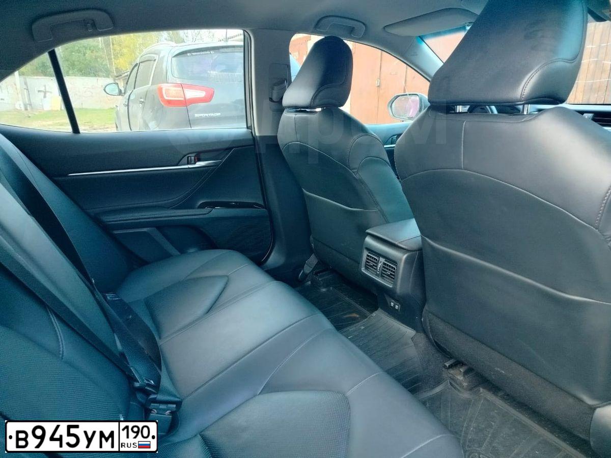 Фото автомобиля KIA SPORTAGE, 2012 — госномер В945УМ190. Цвет: ЧЕРНЫЙ