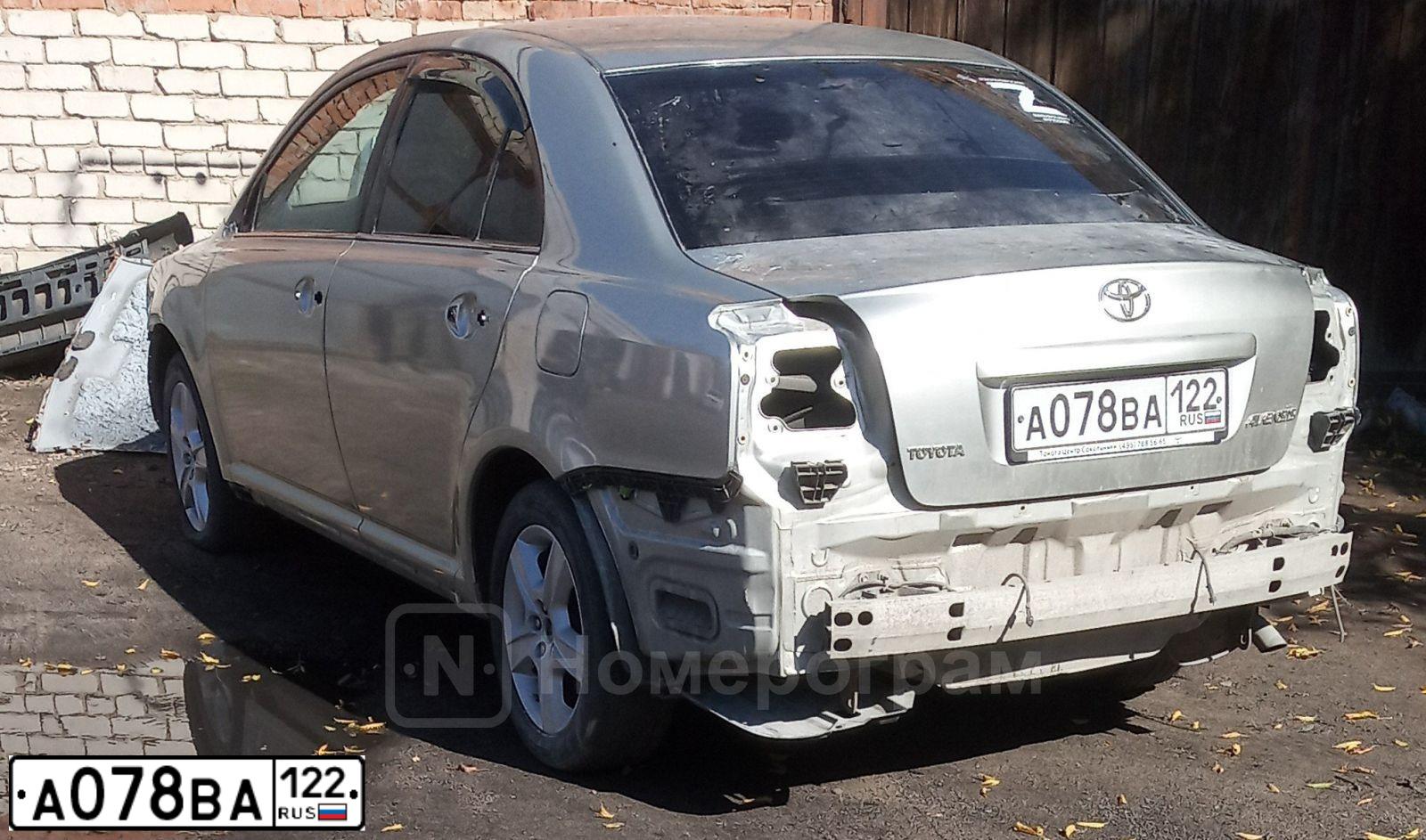 Фото автомобиля TOYOTA AVENSIS, 2007 — госномер В830ВЕ199. Цвет: СЕРЕБРИСТЫЙ